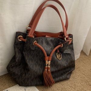 Michael Kors Tote